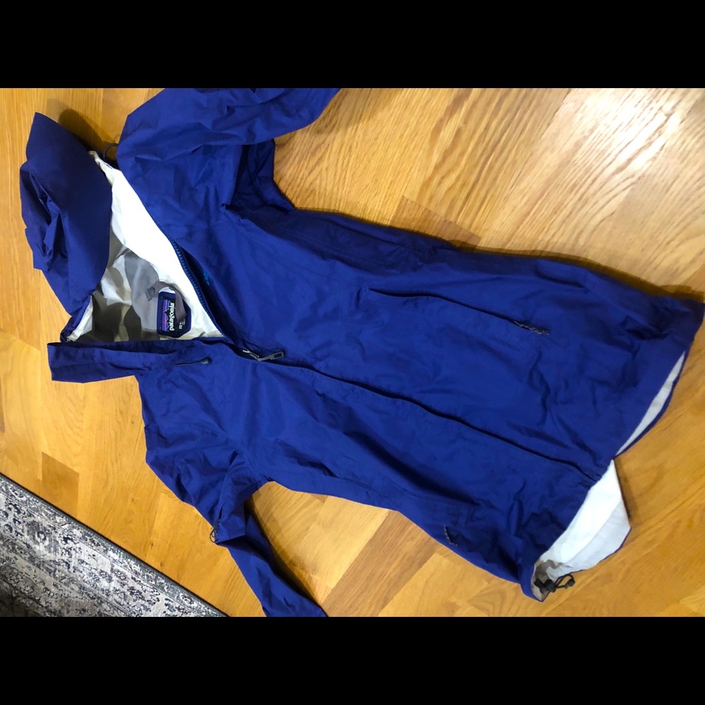 Patagonia women’s rain jacket